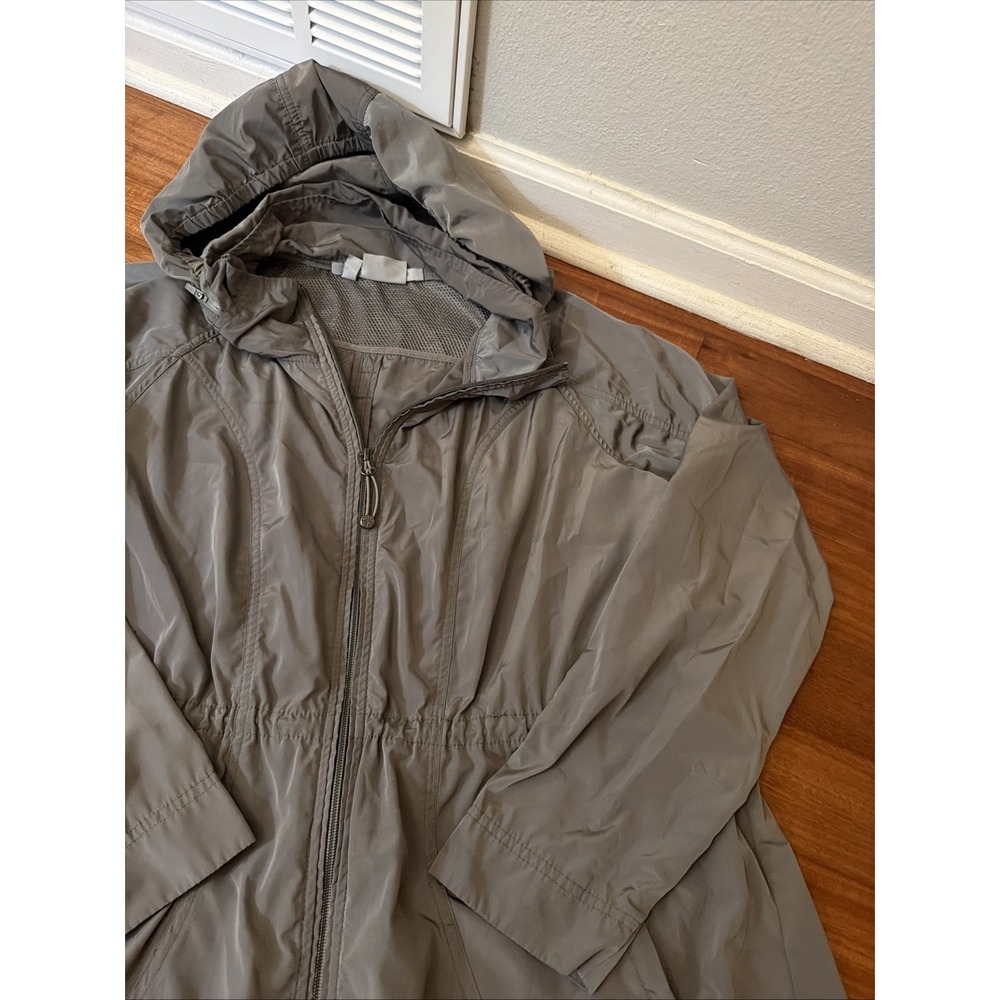 Athleta Sage Green Women's Zip Up Long Jacket Size XL Hooded Lightweight - Picture 3 of 7